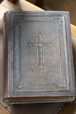Bibel der Kirchengemeinde Uehrde